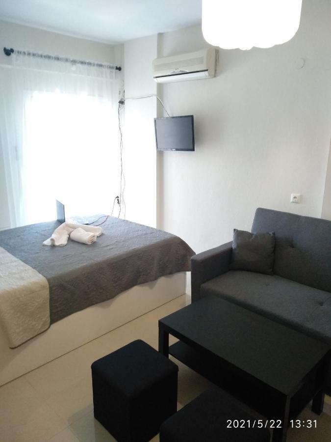 Appartement Little Beauty - Happyhostgr - In Platamonas Extérieur photo